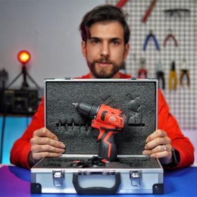 آنالیز مجموعه دریل پیچ گوشتی شارژی گریتک کد Brushless