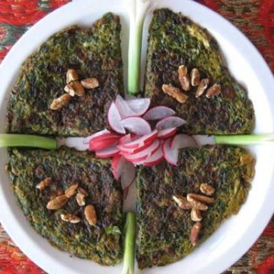 طرز تهیه کوکو گردو های متنوع چگونه است؟